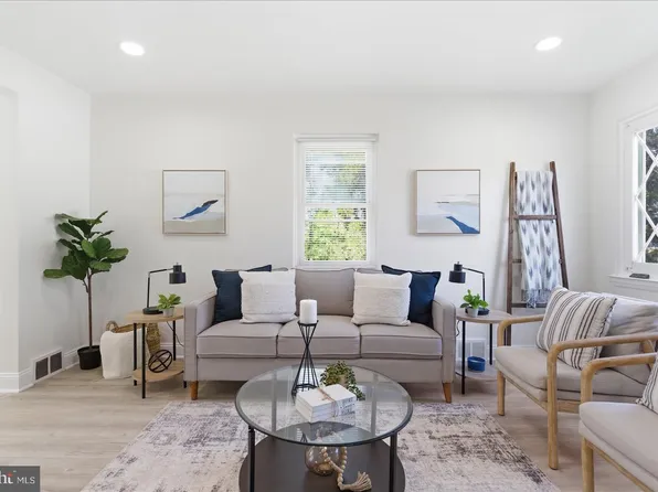 40 Hillvale Rd, Baltimore, MD 21229