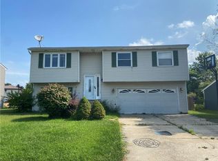 4917 Goldsboro Dr, Erie, PA