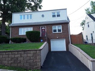 609 Leo St, Hillside, NJ 07205