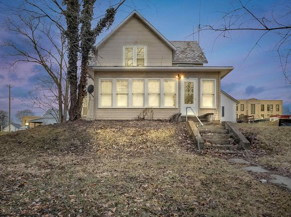 411 S Market St, Danville, OH 43014