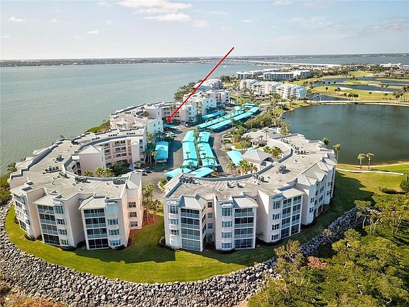 2nd image of 5750 NE Island Cove Way APT 3107