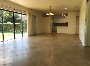 9053 SW 42nd St, Miami, FL 33165