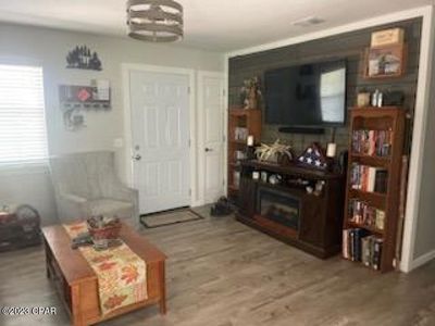 8210 Woodleigh Rd, Youngstown, FL, 32466