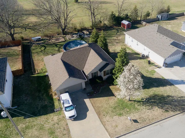 184 Crestwood Drive, Marshfield, MO 65706