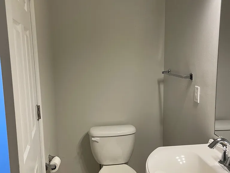 1113 S Hanover St — Photo 6