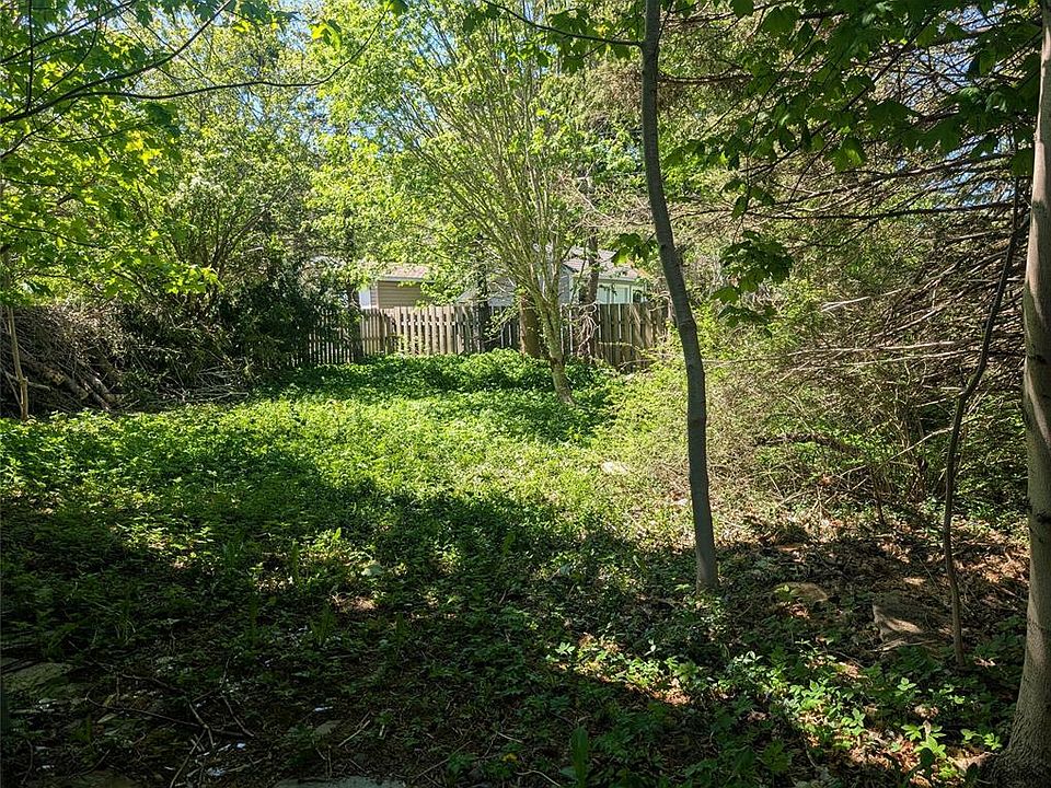 1st image of 72 Fox Avenue