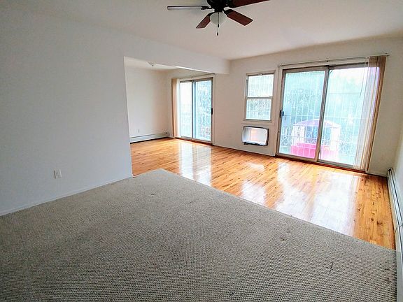2nd image of 214-9 23rd Ave #2
