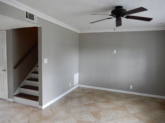4th image of 11002 Hammerly Blvd APT 21