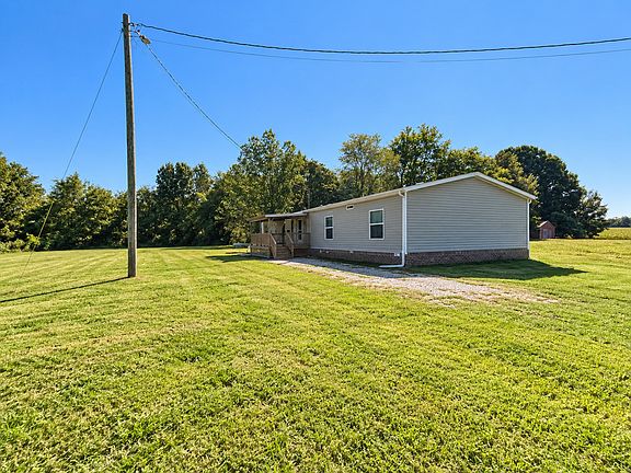2nd image of 135 Charlie Lewis Rd