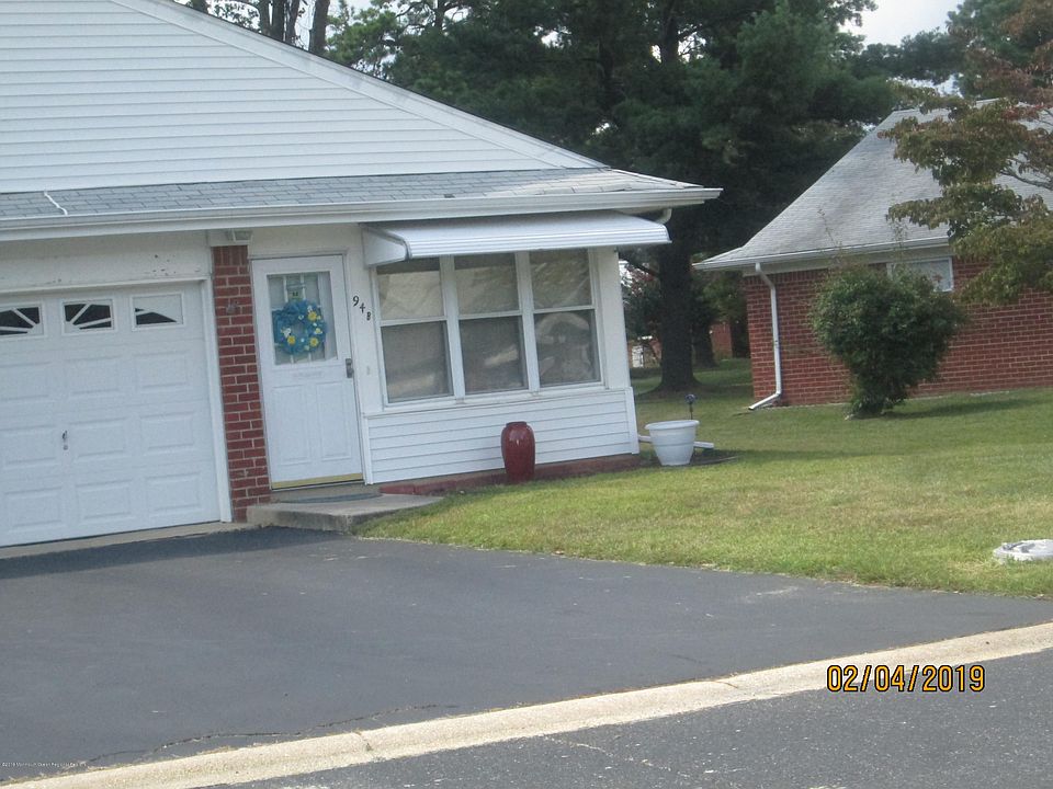 1st image of 94 Fairway Lane #B