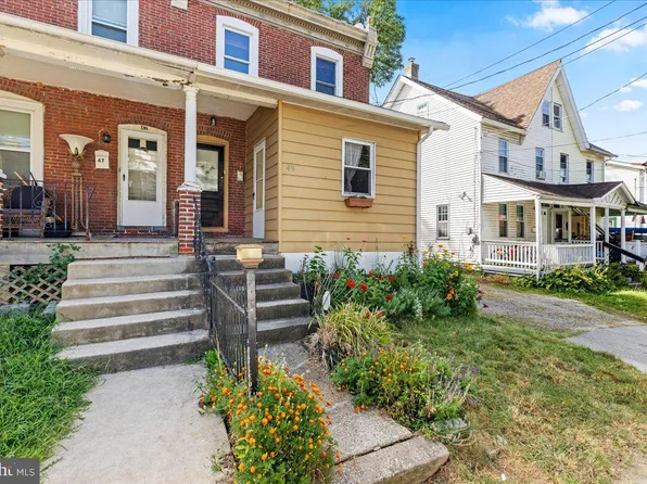 49 Holland Ave, Ardmore, PA 19003