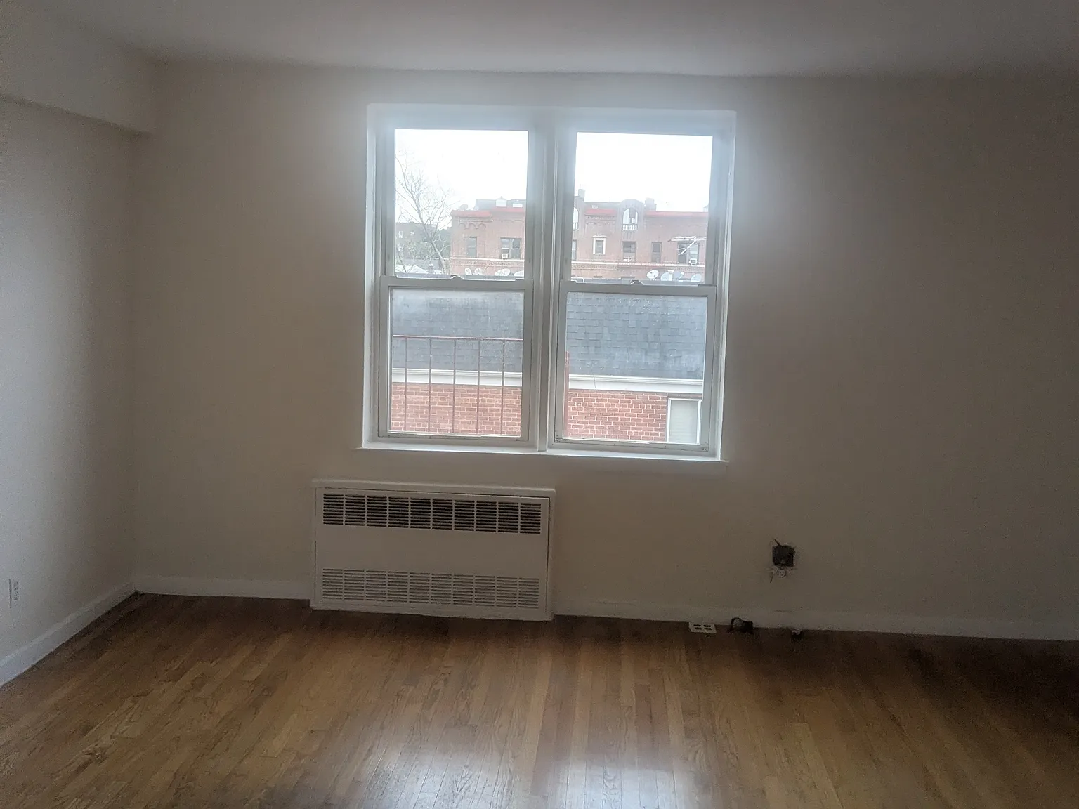 86-19 Elmhurst Avenue — Photo 3