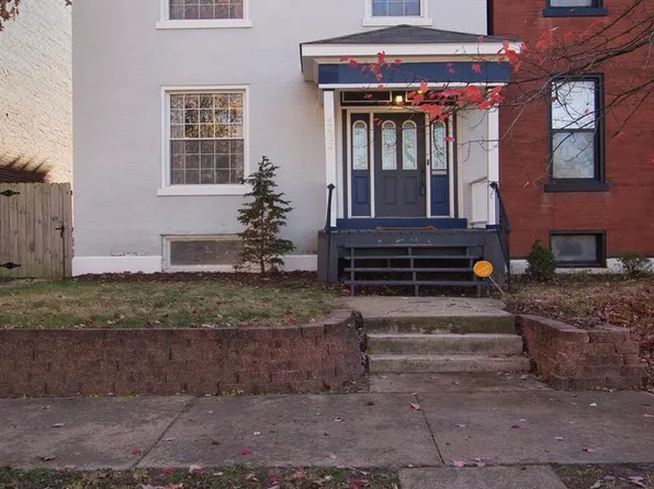 3412 Wyoming St, Saint Louis, MO 63118