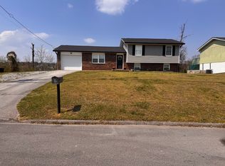 4207 Shady Oak Dr, Ooltewah, TN 37363