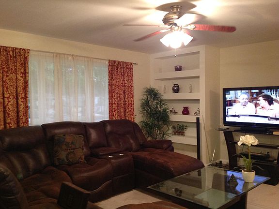 5th image of 11052 Cedarberry Pl