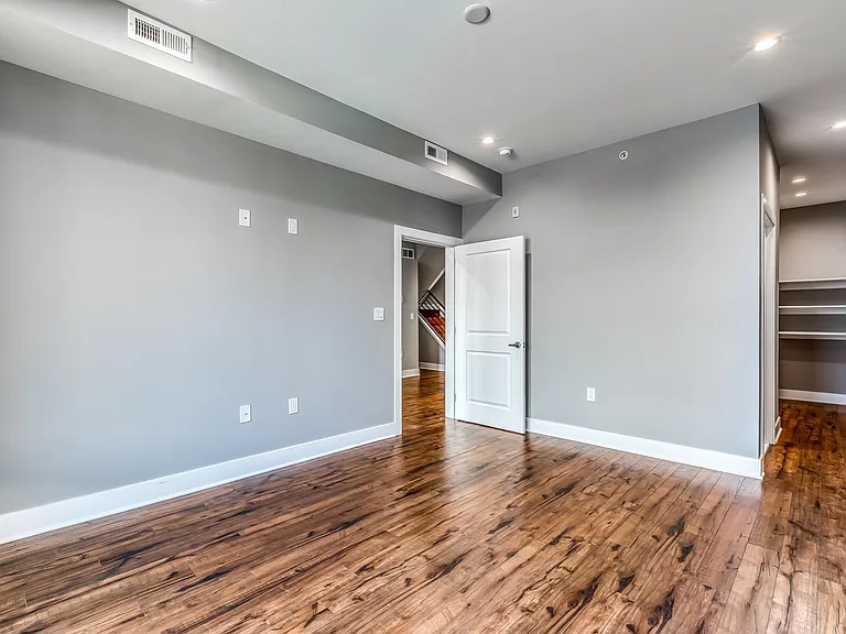 330 Cambridge St #2B — Photo 10