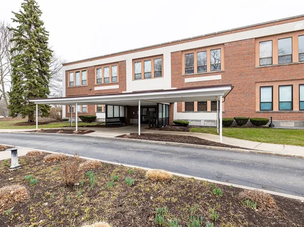 270 Latta Rd #226, Rochester, NY 14612