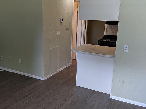 3rd image of 3600 49th Ave N #36205