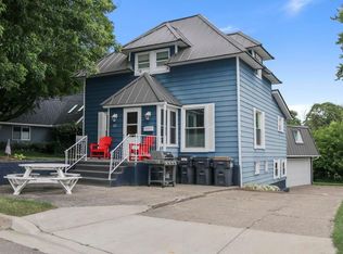 211 Wells St, South Haven, MI 49090