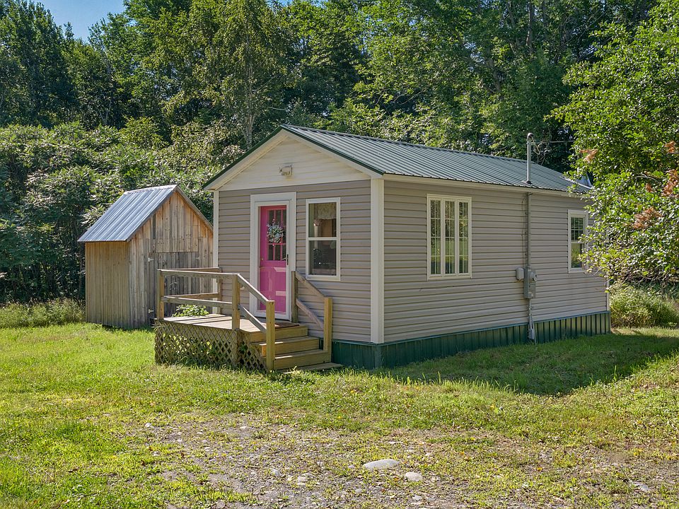 1st image of 272 Bacon Road