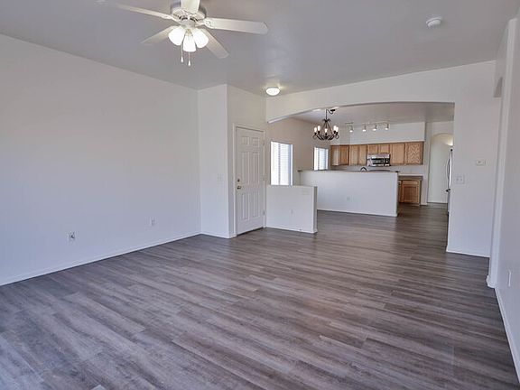 4th image of 433 E Placita Lezna