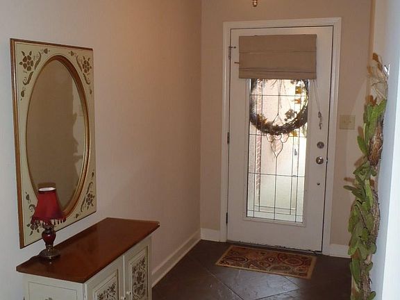 4th image of 4576 Shoal Creek Dr