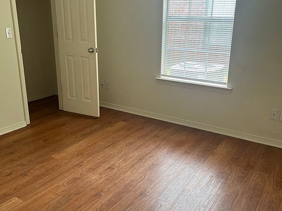 2nd image of 1645 N Stable Ave #2
