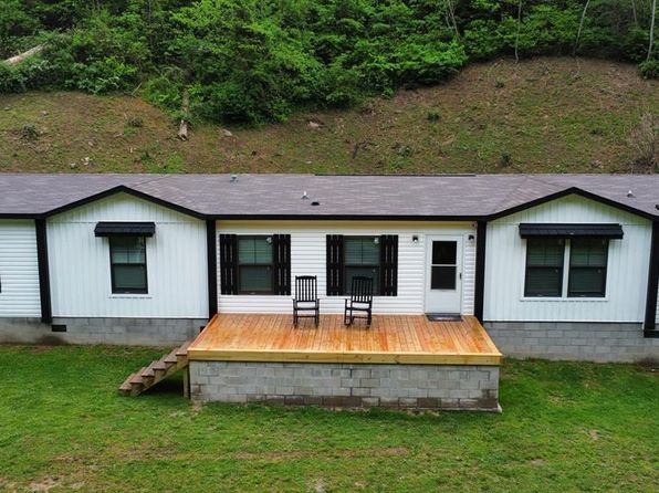 1954 Beech Crk, Phelps, KY 41553