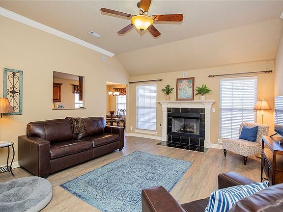 3rd image of 3746 Brightwater Pl