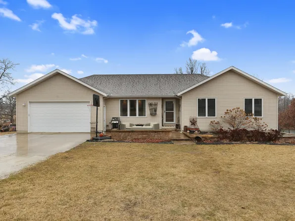 110 Oneida Ln, Loda, IL 60948