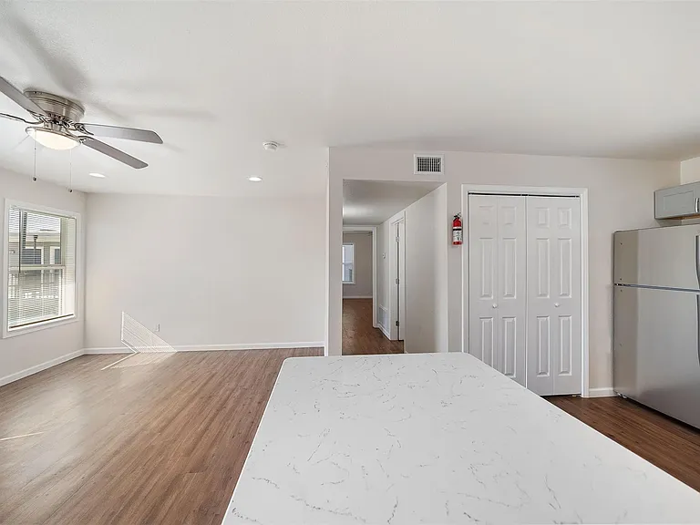 6403 Sloan St #1 — Photo 11