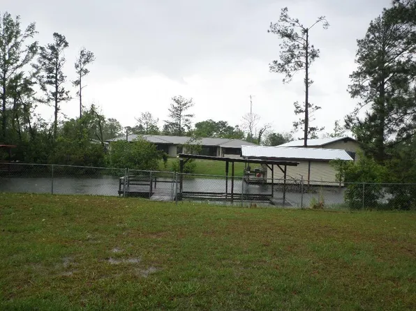 2638 Stapleton Dr, Donalsonville, GA 39845