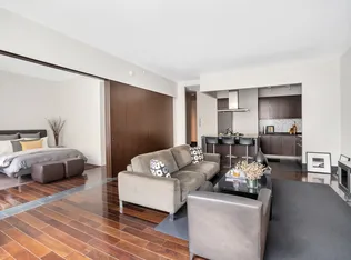 40 Broad Street 18B image 1 of 8
