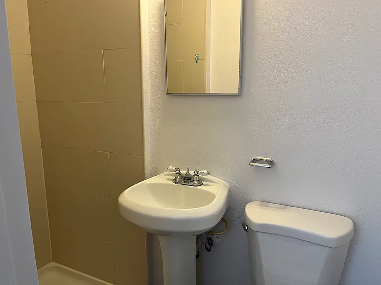 1515 Copper Ave NE — Photo 17