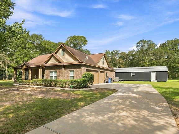 5th image of 21015 Angus Dr