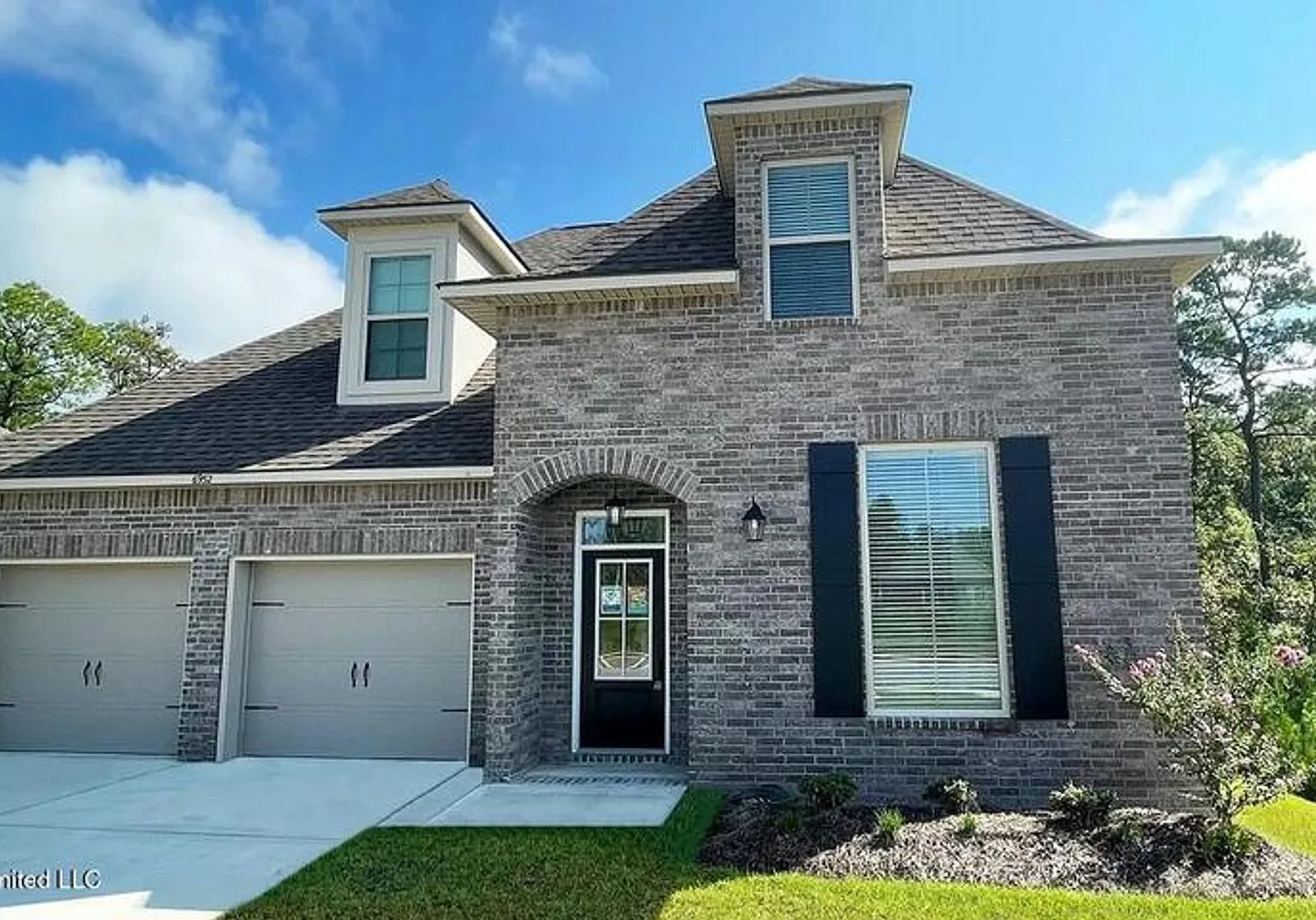 6952 Osprey Drive — Photo 1