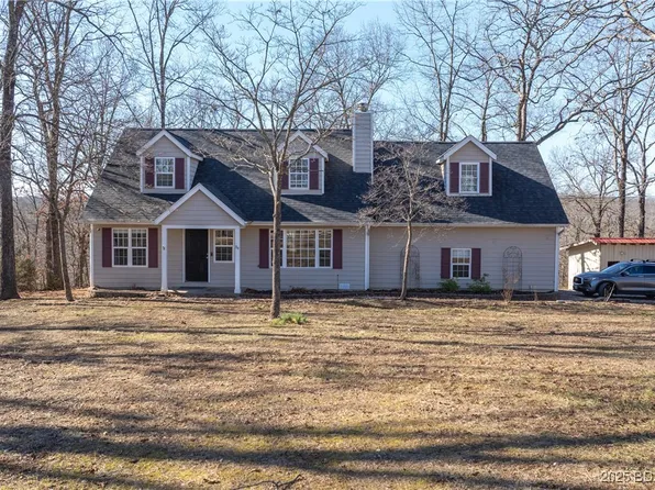 86 Damascus St, Roach, MO 65787