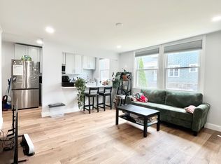 28 Higgins St APT 3, Allston, MA 02134