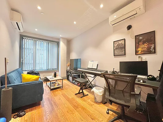 Rented by Doorway NYC, LLC | media 4