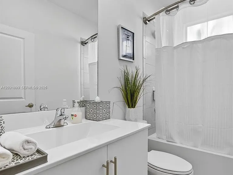 21363 SW 127th Ct — Photo 18