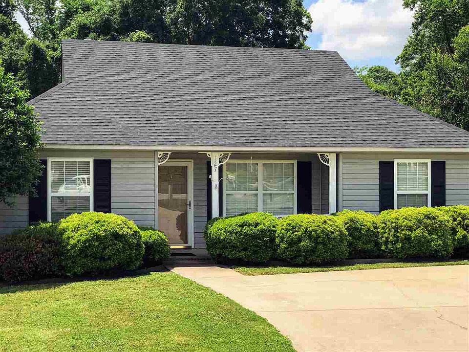 1st image of 127 Trout Ct