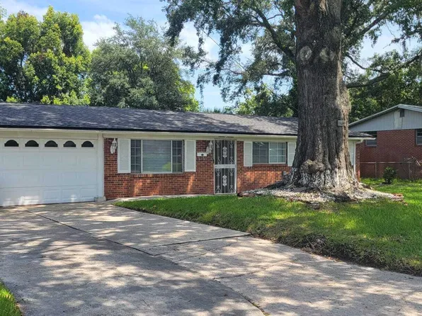 1613 LESSARD Circle, Jacksonville, FL 32208