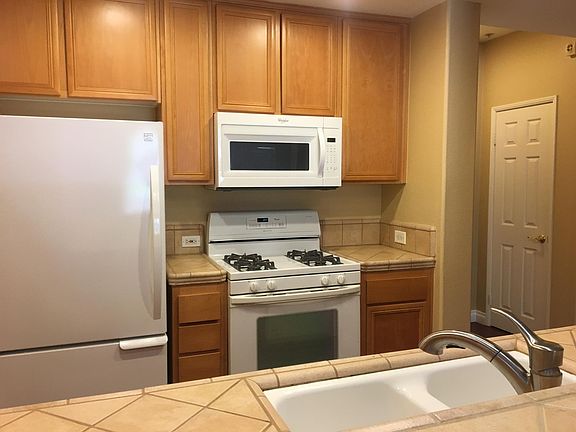 5th image of 13075 Pacific Promenade APT 119