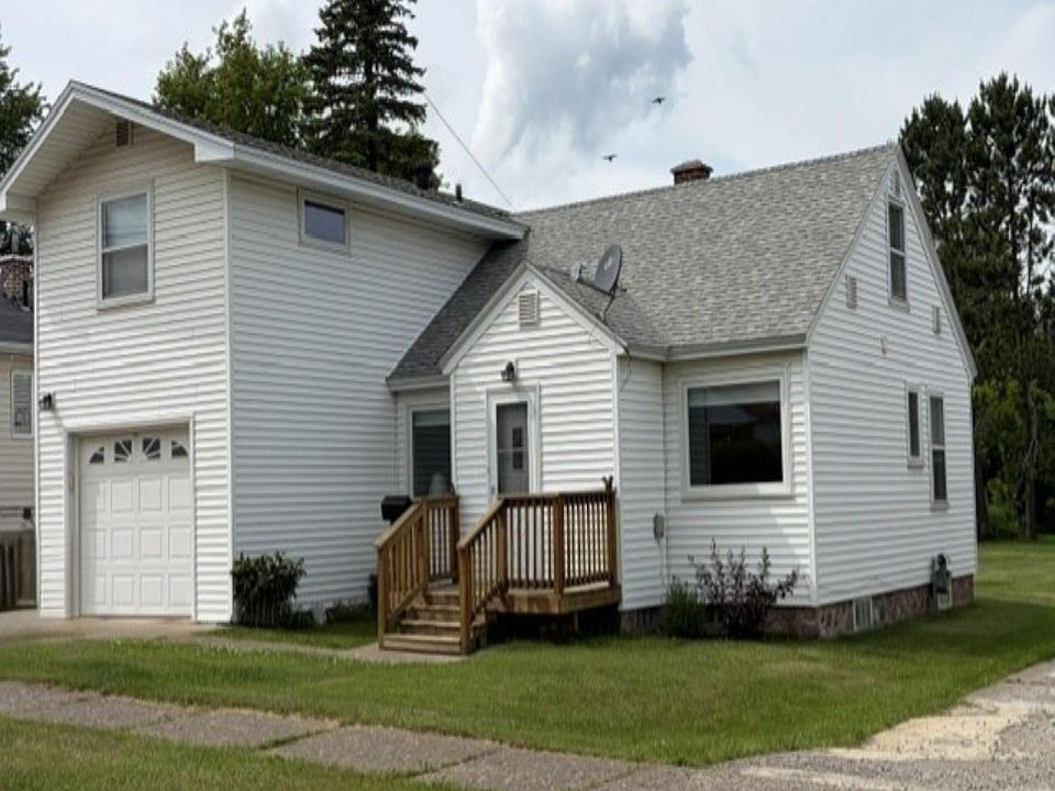 1st image of 2215 Selmser Ave