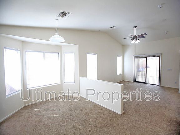 3rd image of 25754 W Siesta Way