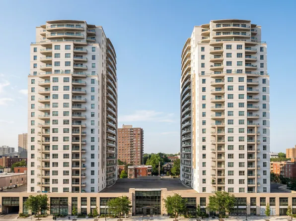 405 Waterloo St #803, London, ON N6B 3R7