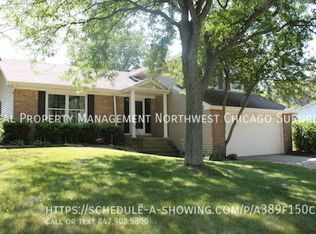 715 Concord Ct, Algonquin, IL 60102