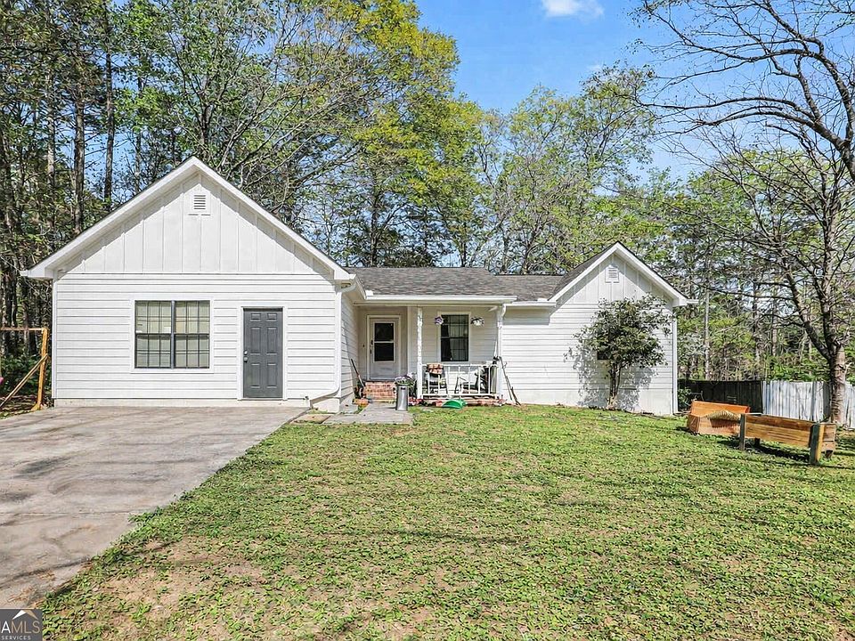 1st image of 73 Woodland Trce