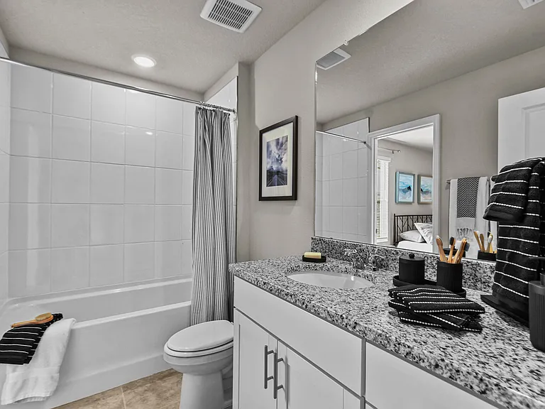 LAttitude 27 Riverview — Photo 8