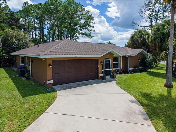 2nd image of 2851 Flagami Ln